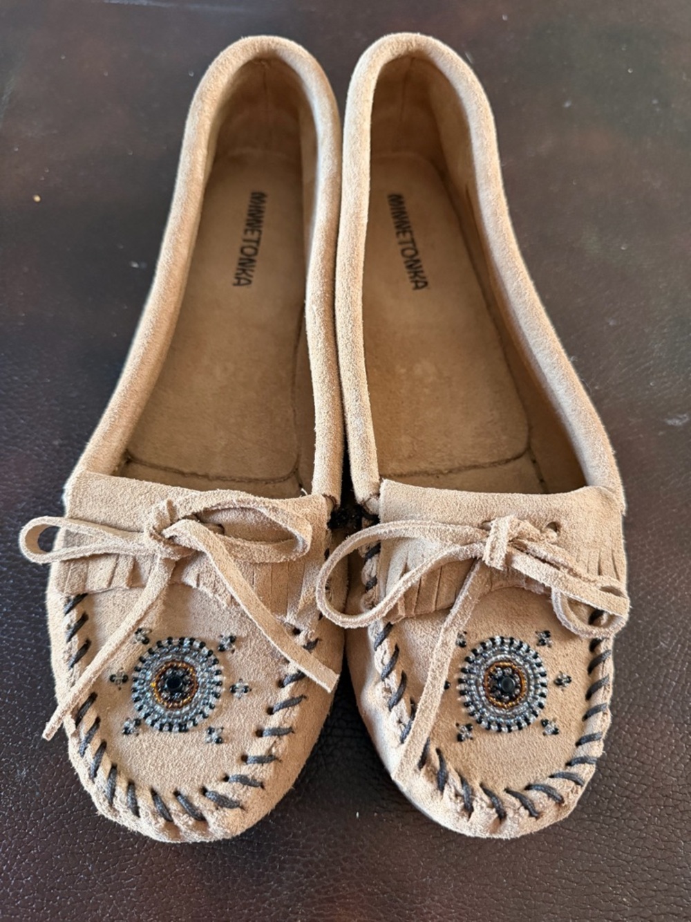 Minnetonka Tan Suede Beaded Moccasin Flats
